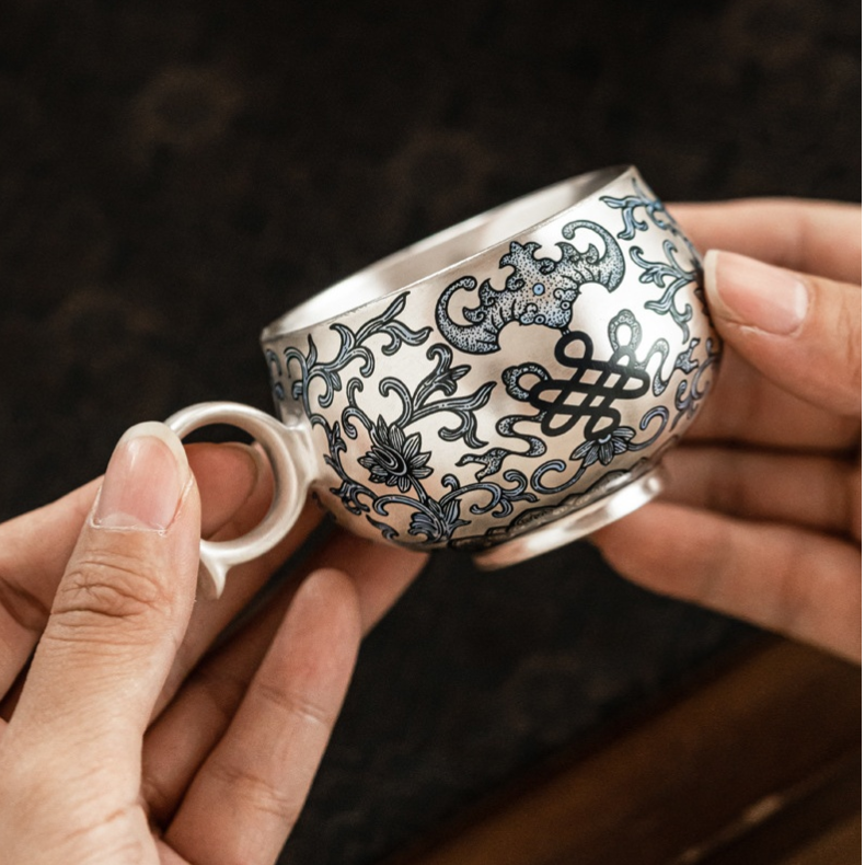 Gilded Silver Kung Fu Tea Set – Handcrafted Porcelain & 999 Silver