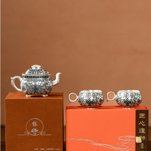 Gilded Silver Kung Fu Tea Set – Handcrafted Porcelain & 999 Silver