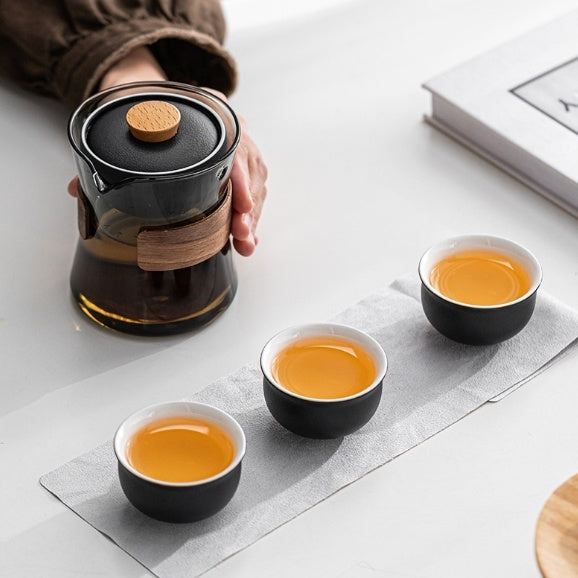 Lazy teapot anti-scalding breakthrough point teapot turning high temperature resistant glass rotating pot tea separation cup